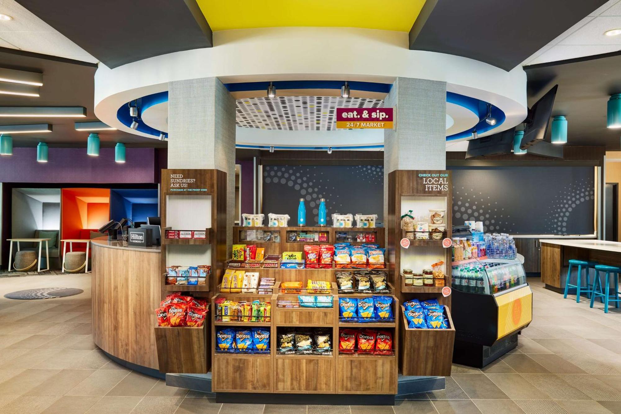 Tru By Hilton Charleston Airport Hotel 3*